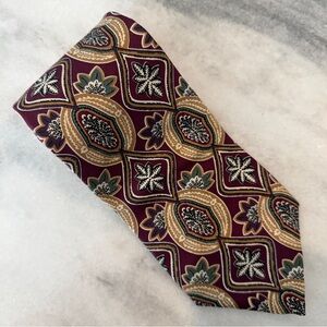 Christian Dior 100%‎ Silk Tie Burgundy & Gold Pattern Luxury Designer Classic